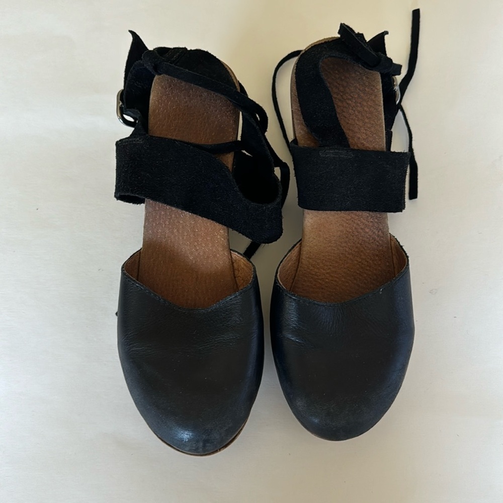 Free People Clogs Size 8